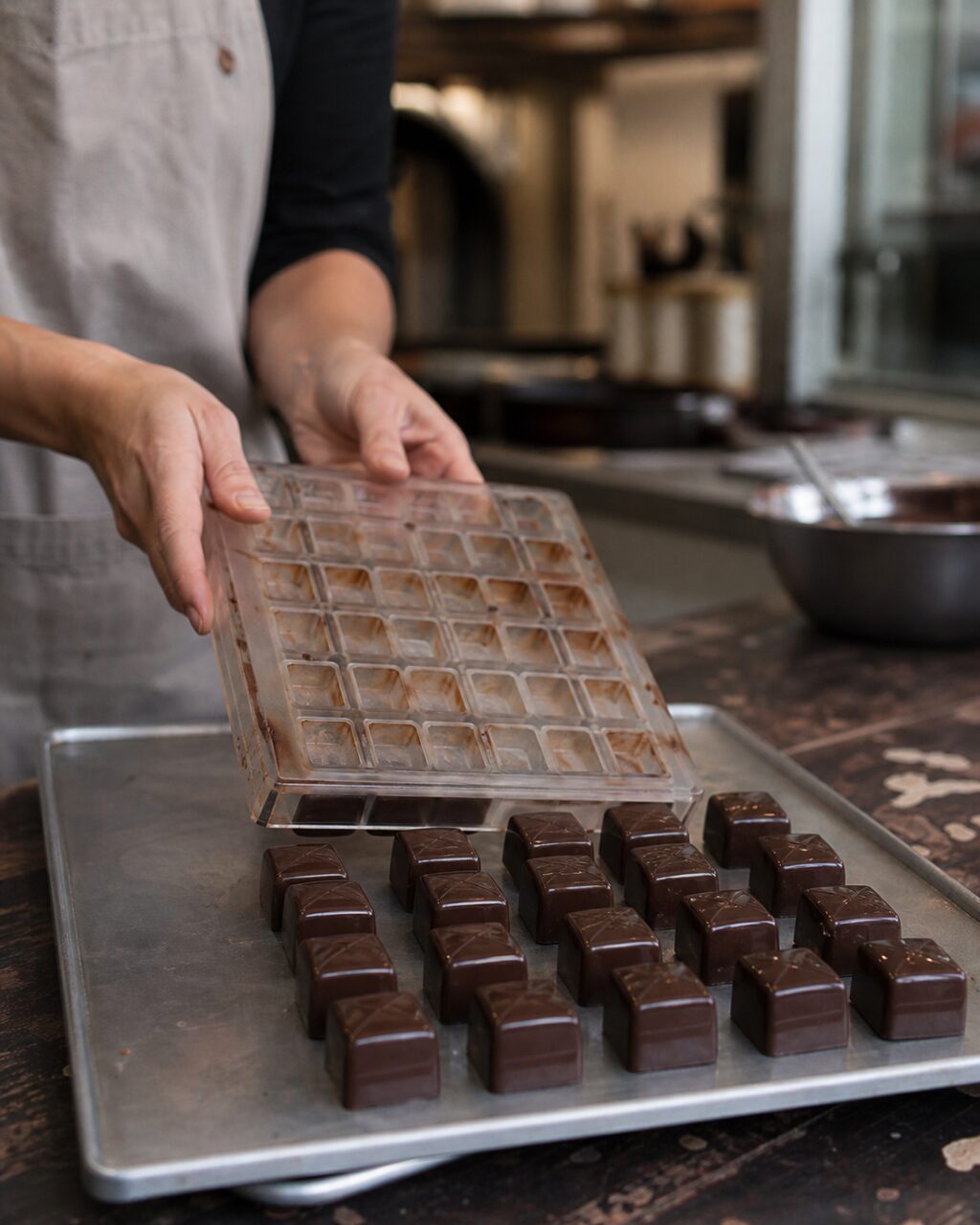 Demolding square chocolate ganaches