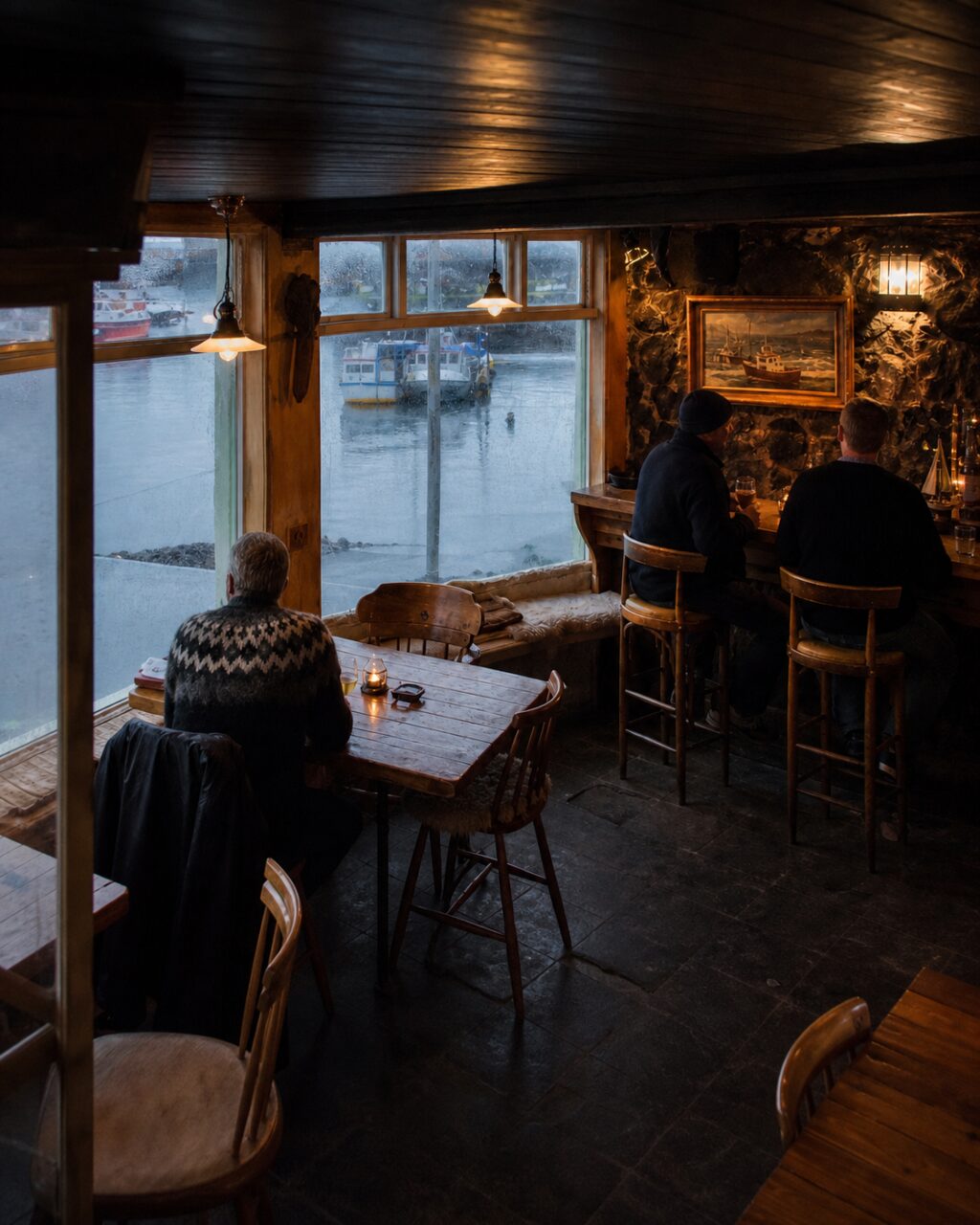 High view across the tables and harbour counter